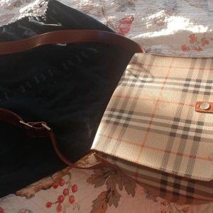Classic Authentic Burberry Purse Handbag Shoulder